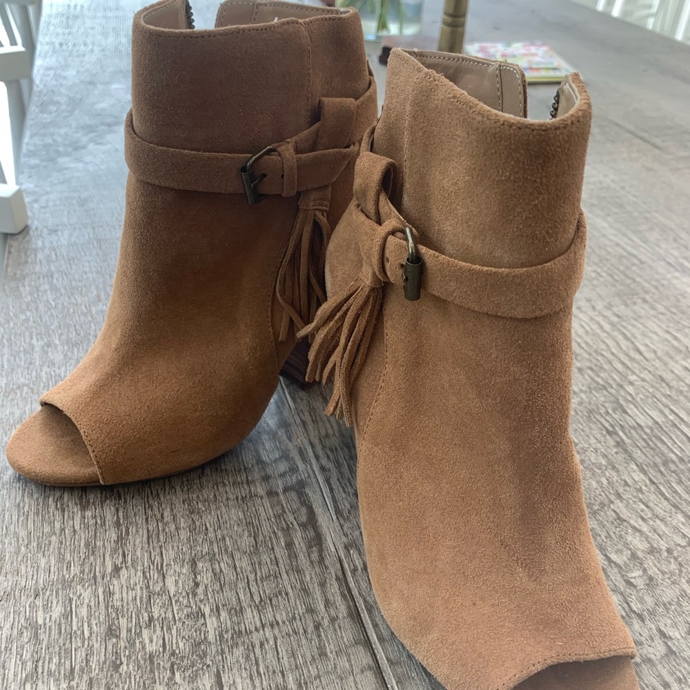 Joe’s suede open toe bootie. Size 6. Worn once.